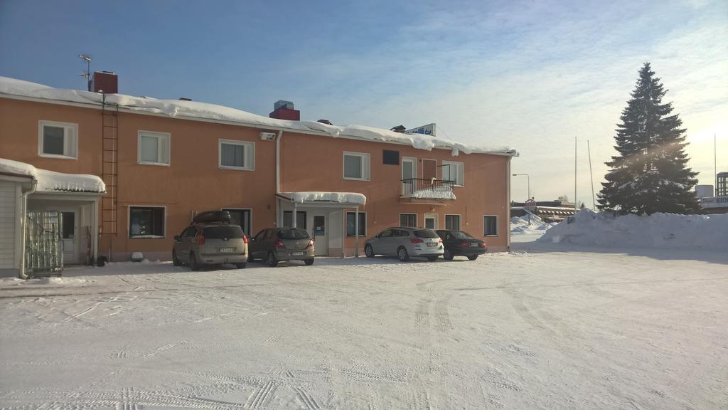 Motelli Jaetkaenkolo Pello Exterior photo